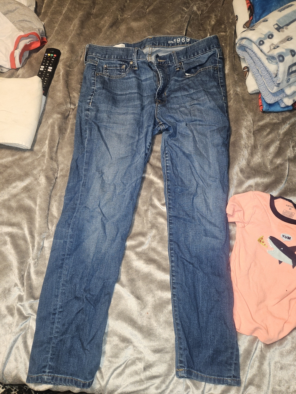 GAP Straight Leg Jeans - Blue Wash